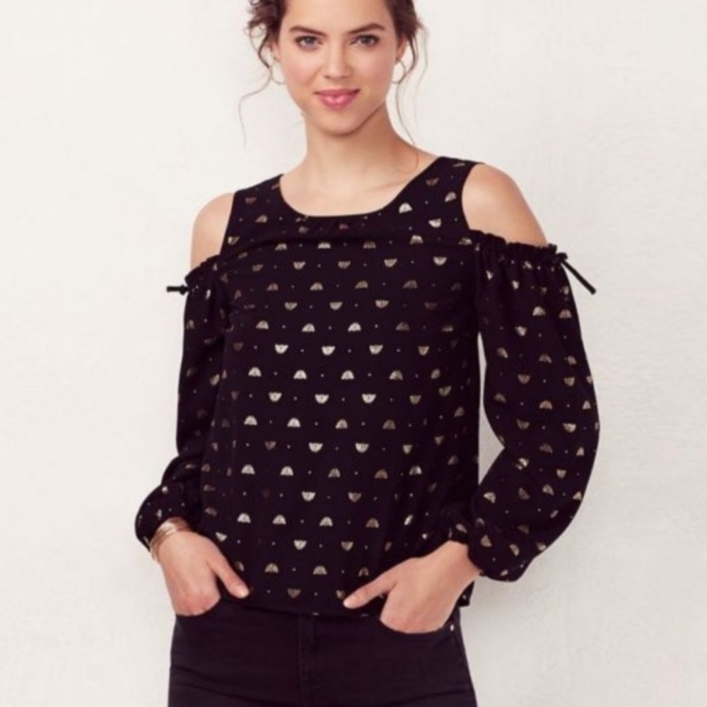 LC Lauren Conrad Bee Cold Shoulder Top Metallic XS